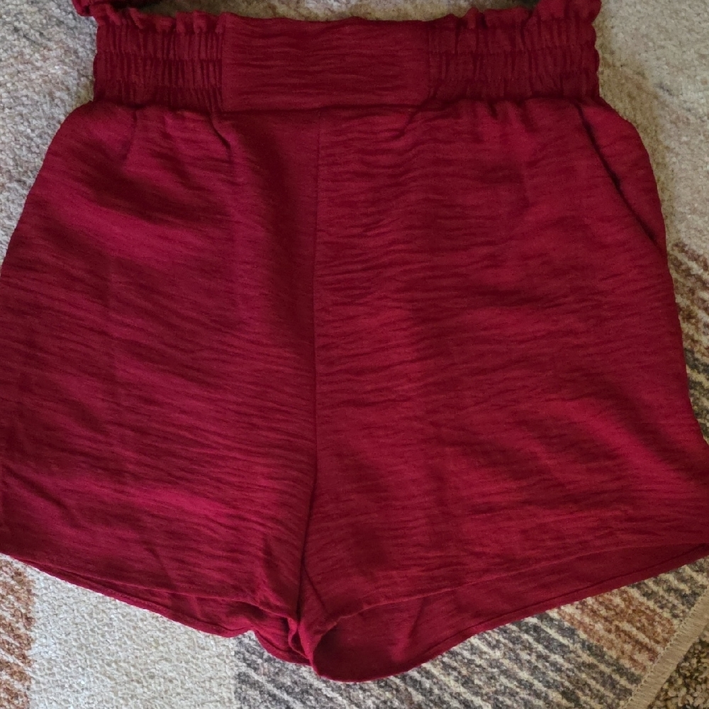 Paper Crane Red Two-Piece Set - Picture 3 of 7